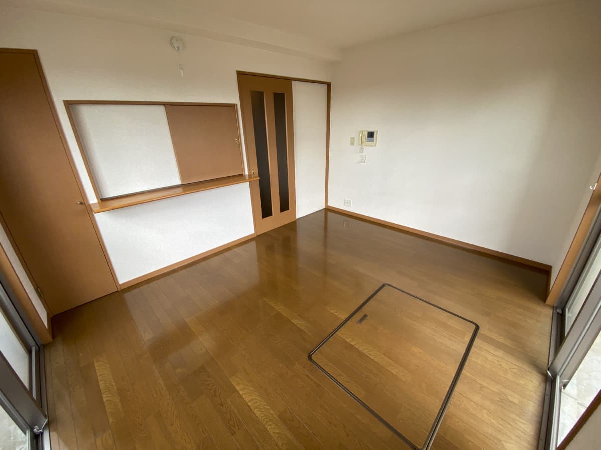 ルネス帝大マンション_ダイニング